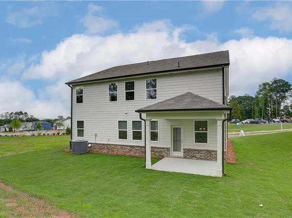 1837 Kingsmere Run Dr, Loganville, GA 30052