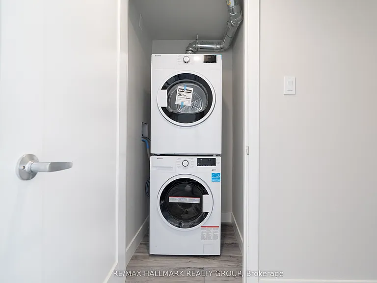 261 Somerset St E #3 — Photo 9