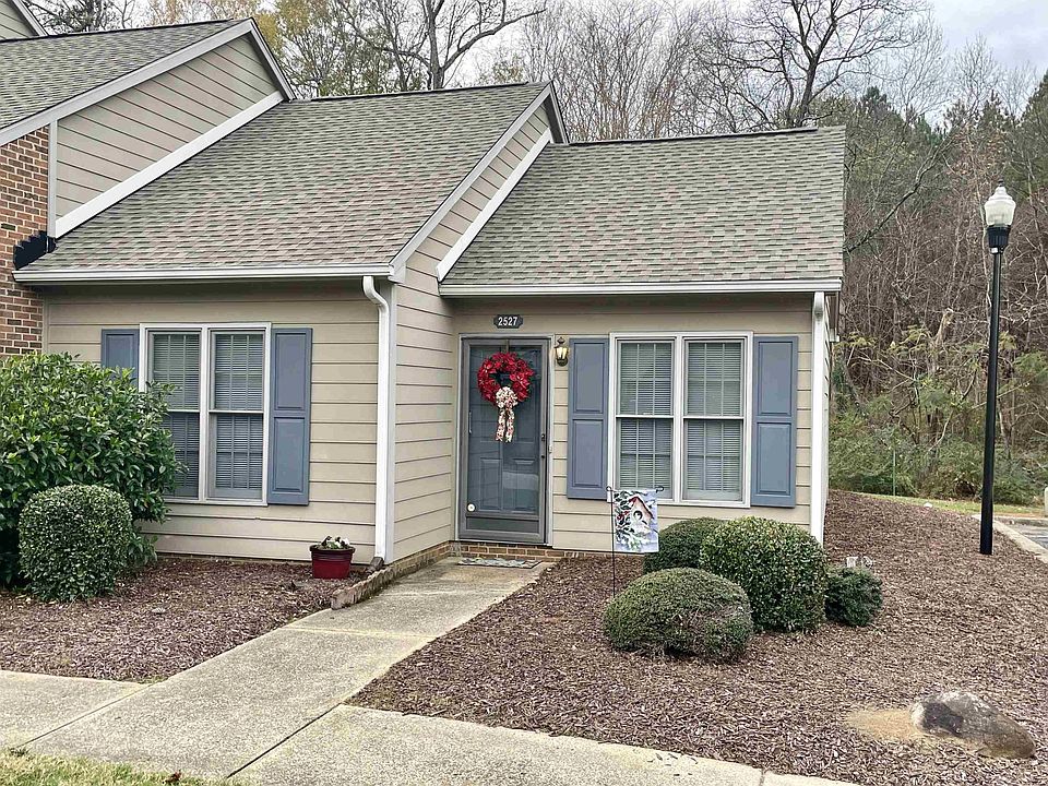 1st image of 2527 Hitchcock Dr