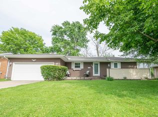 1704 Valle Vista Blvd, Pekin, IL