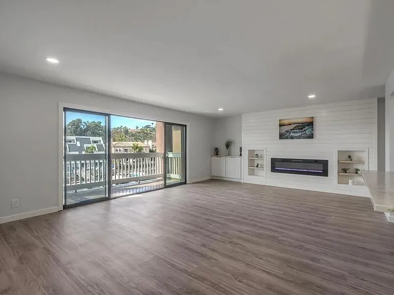 4705 Marina Dr #10-10-10 — Photo 22