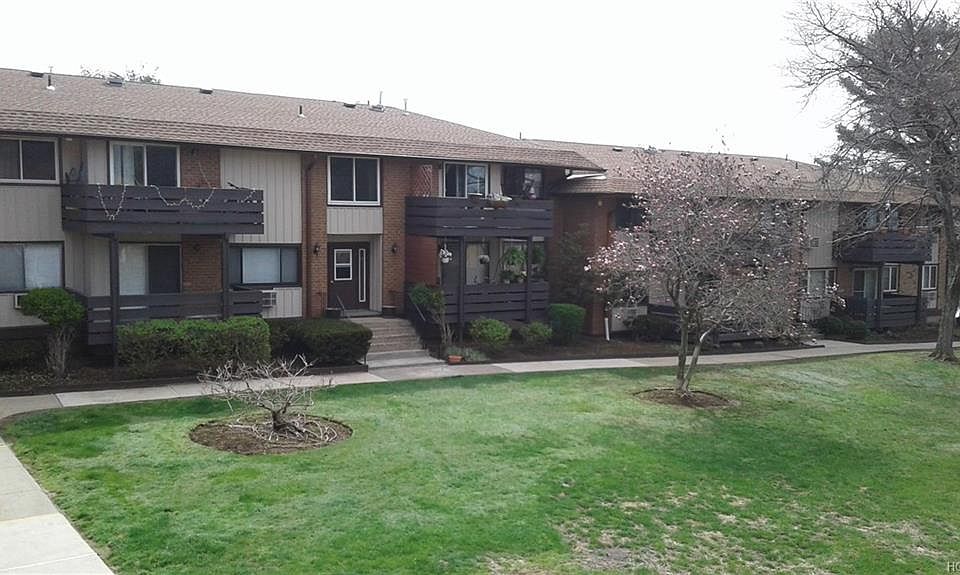 1st image of 68 Sierra Vista Ln