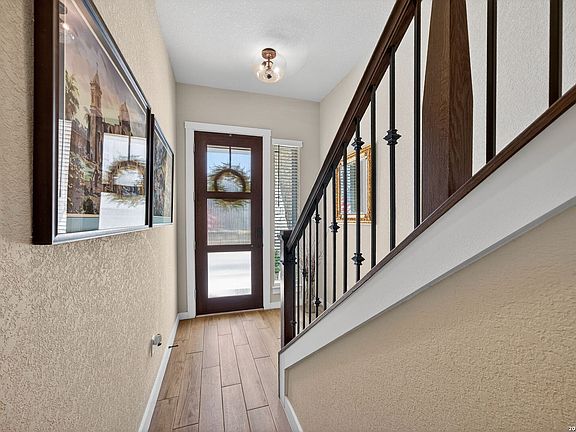 5th image of 5843 Whitby #11