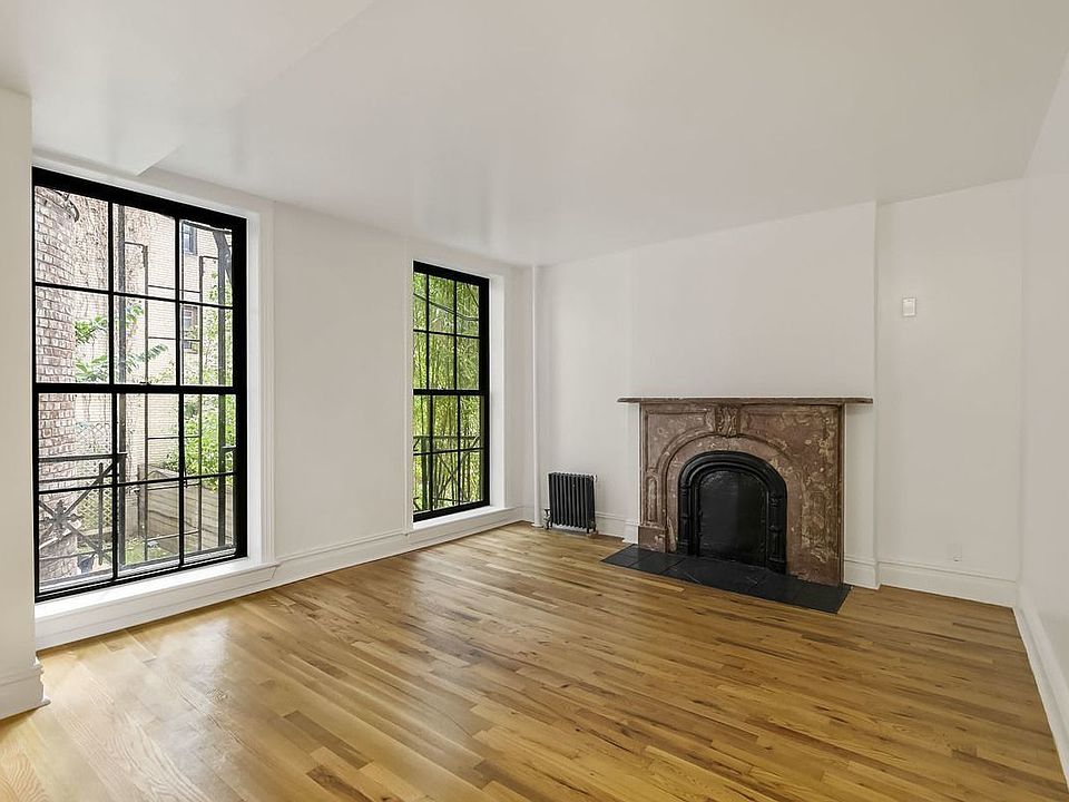 1st image of 222 W 10th St APT 3B