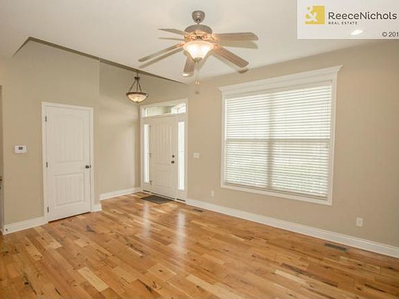 Living Room can also be used as formal dining