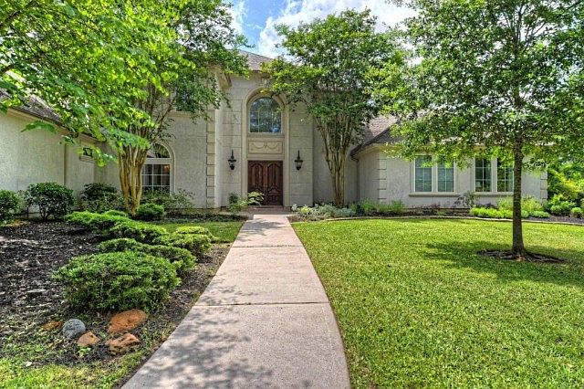 1st image of 9730 Crestwater Cir