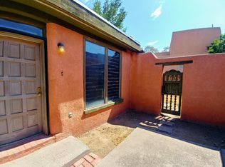Awesome / Open Adobe Apartment in the North Valley, Albuquerque, NM 87107