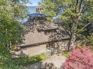 16560 Westway Dr, New Buffalo, MI 49117