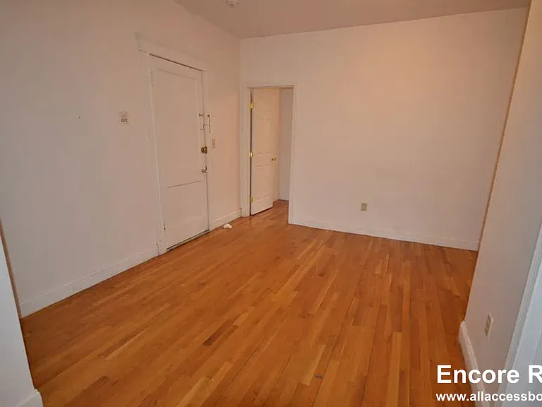 37 Egremont Rd #14 — Photo 25