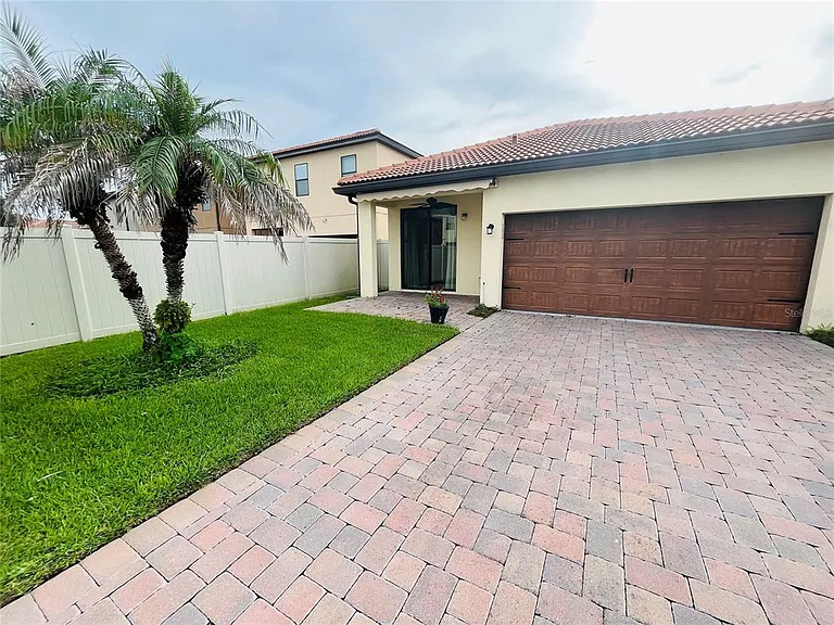 2002 Fishtail Fern Way — Photo 15