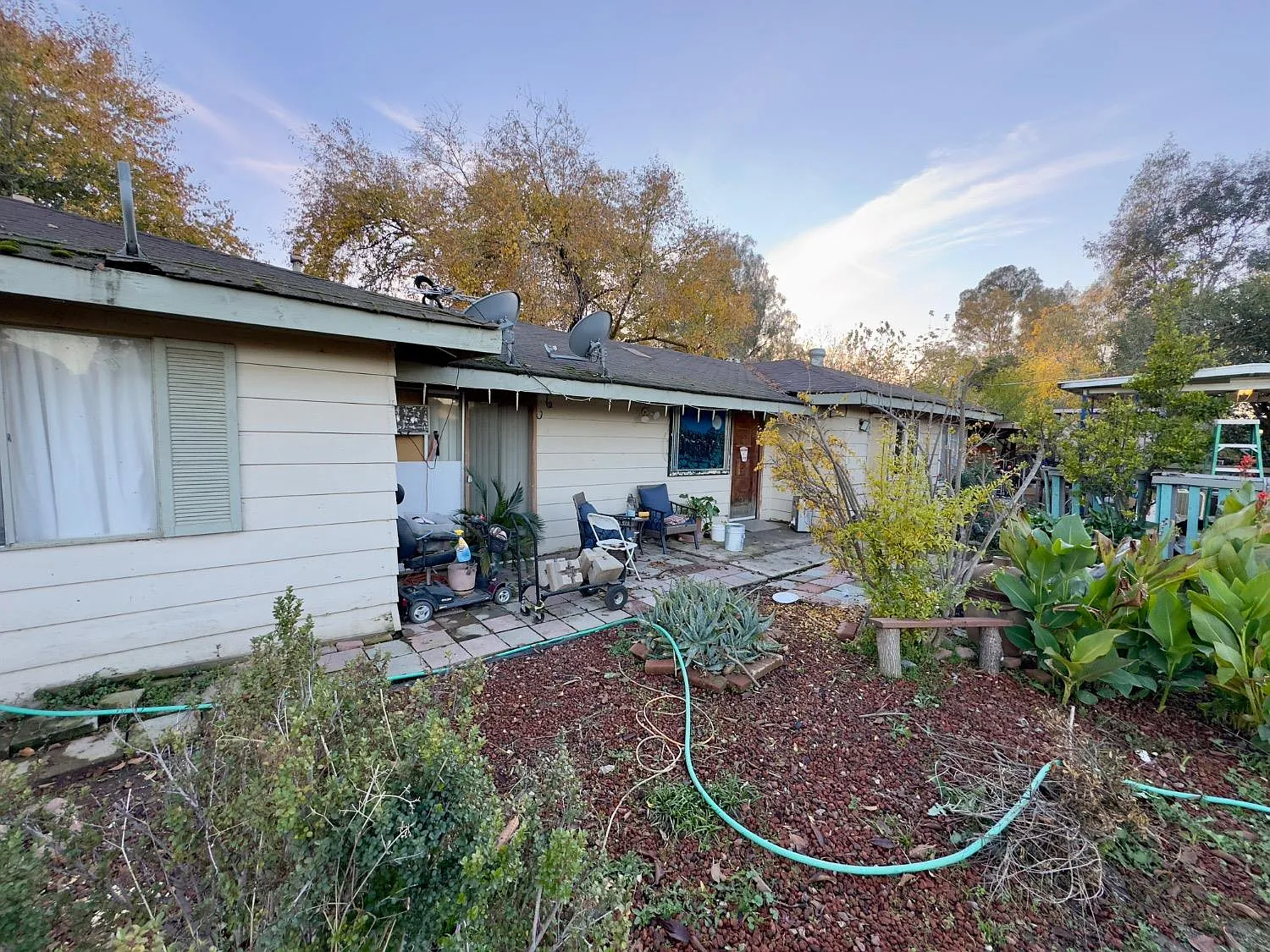 8233 Short Rd photo 1