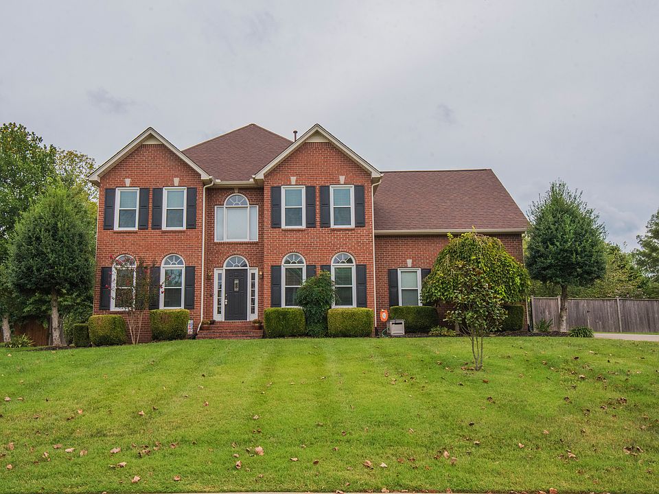 1st image of 3118 Evreux Dr