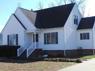 221 Taraby Dr, Sandston, VA 23150