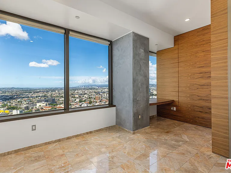 1100 Wilshire Blvd #2911 — Photo 14
