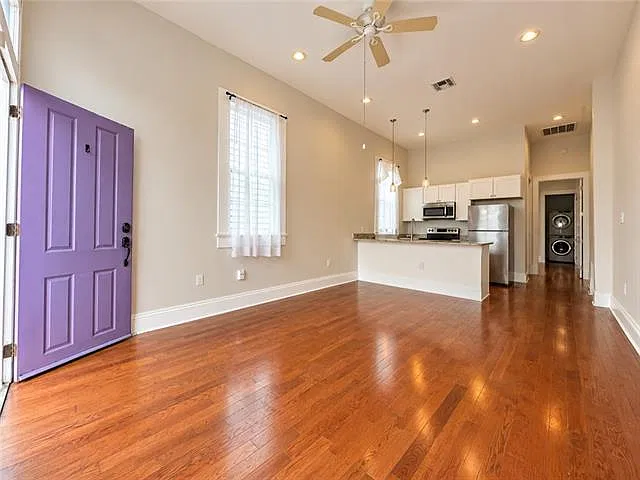 1 bed, 1.0 bath, 750 sqft, $1,300 — Photo 3