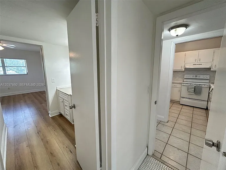 7505 SW 82nd St #320 — Photo 29