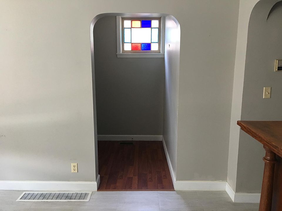 Front Door Entryway