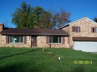 3380 Highland Dr, Hubbard, OH