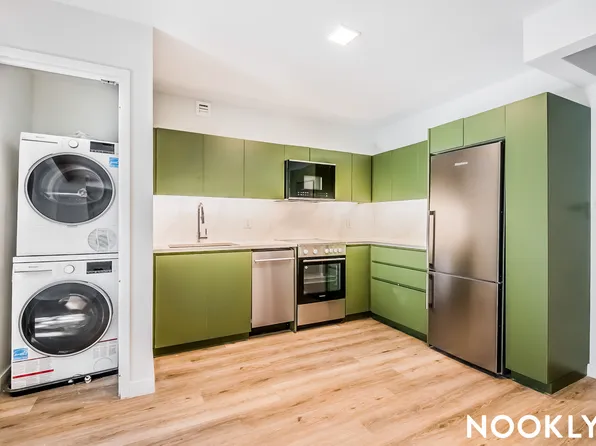 619 Throop Avenue image 14 of 40