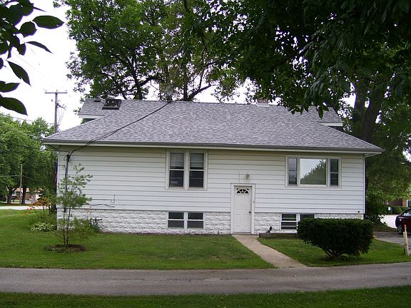 3rd image of 18427 Stony Island Ave