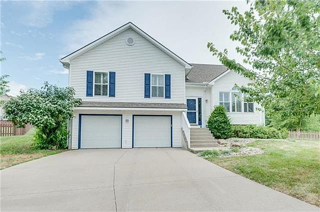 1st image of 12535 Oak Point Dr