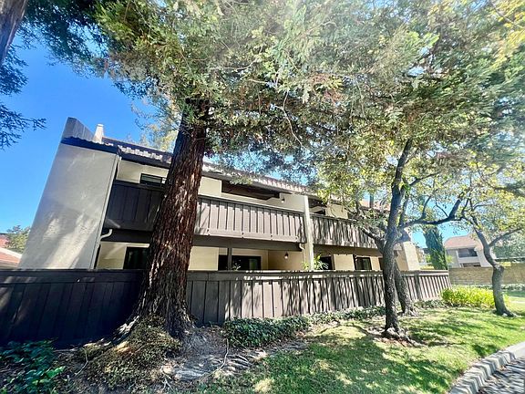 2nd image of 1001 E Evelyn Ter E APT 132
