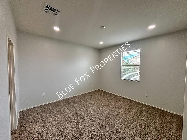 8518 W Pelican Pl — Photo 11