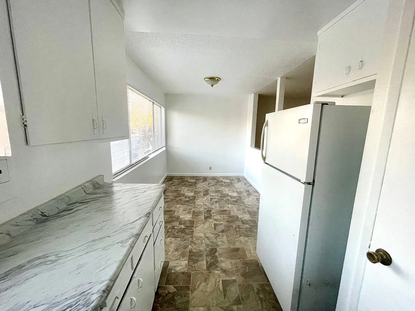 2508 Cutting Blvd — Photo 4