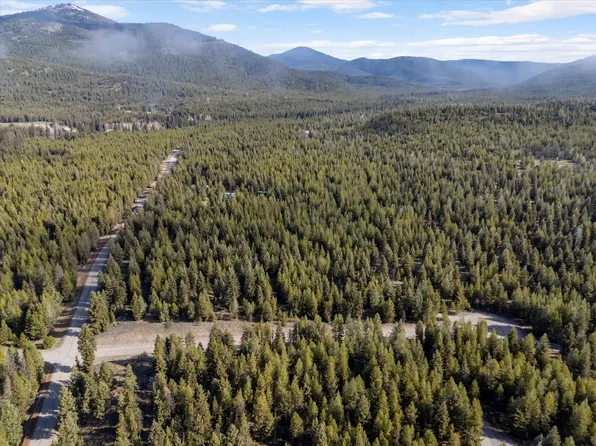 107 E Minnow Ct, Libby, MT 59923