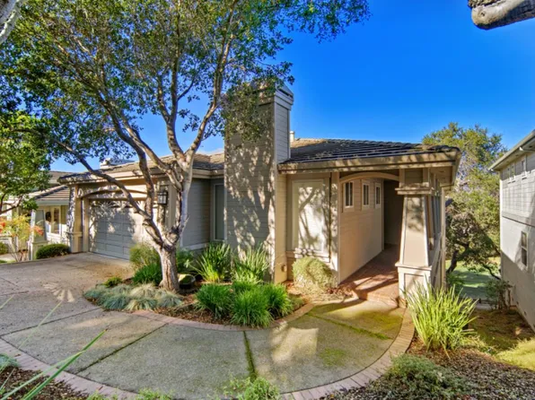10435 Fairway Ln, Carmel, CA 93923