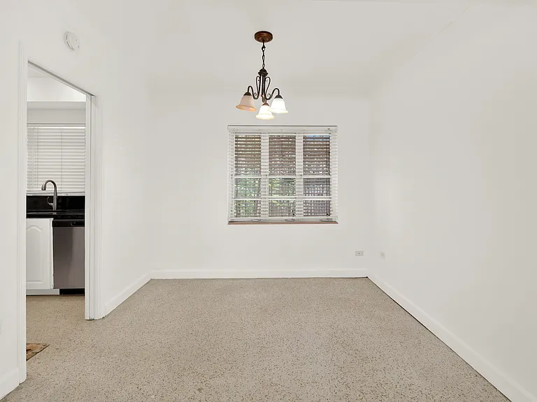 330 Madeira Ave #3 — Photo 3