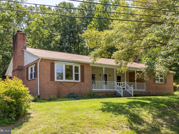 820 Cedar Grove Rd, Winchester, VA 22603
