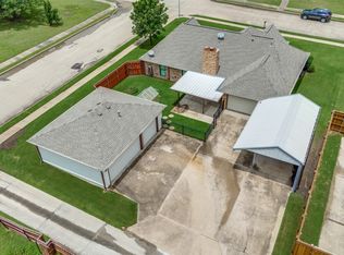 3410 Meadow Creek Ln, Sachse, TX 75048