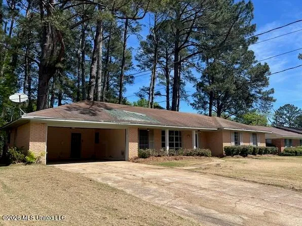 1132 Verbena St, Jackson, MS 39212