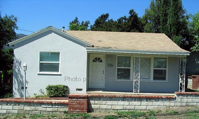 3927 Rosemont