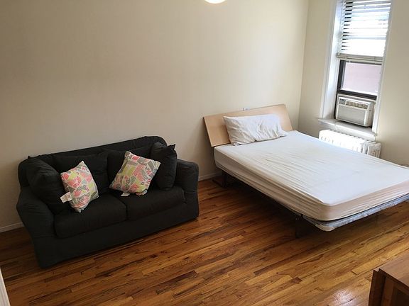 5th image of 463 W 44th St #6F
