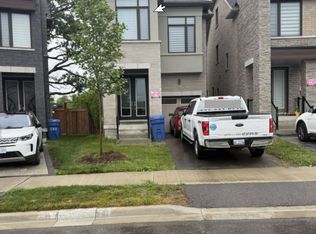 563 New England Ct W, Newmarket, ON L3X0M5