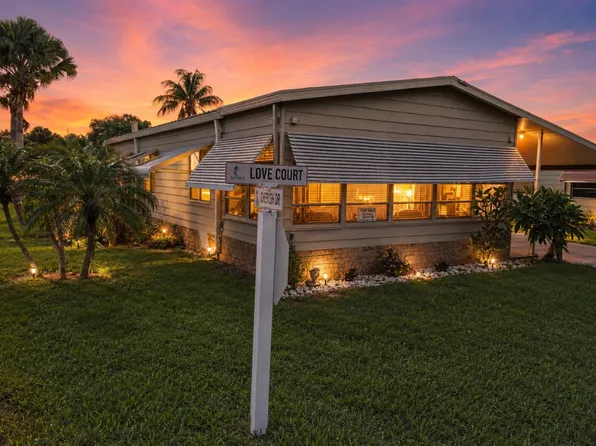 8331 Love Ct, Micco, FL 32976