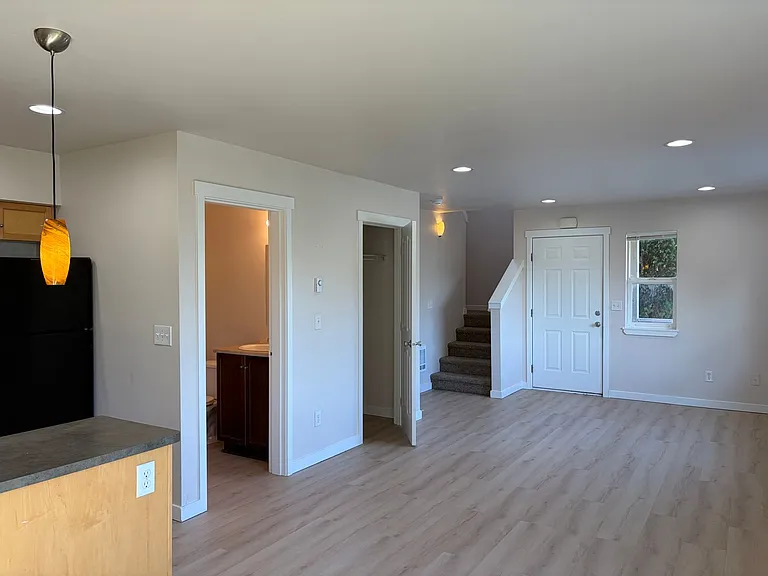 5739 Fallbrook Ln — Photo 7