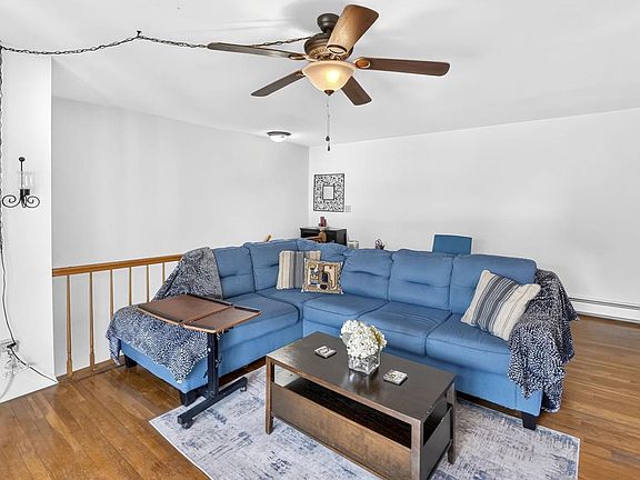 4th image of 34 Deanna Dr APT 94