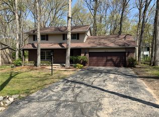 44 Shorewood Dr S, Danville, IL