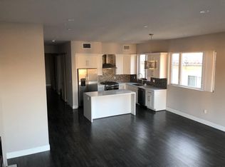 5017 Laurel Canyon Blvd, Valley Village, CA 91607