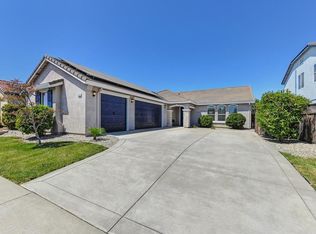 1423 High Noon Dr, Plumas Lake, CA 95961