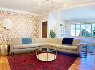 484 Argyle Rd #1, Brooklyn, NY 11218