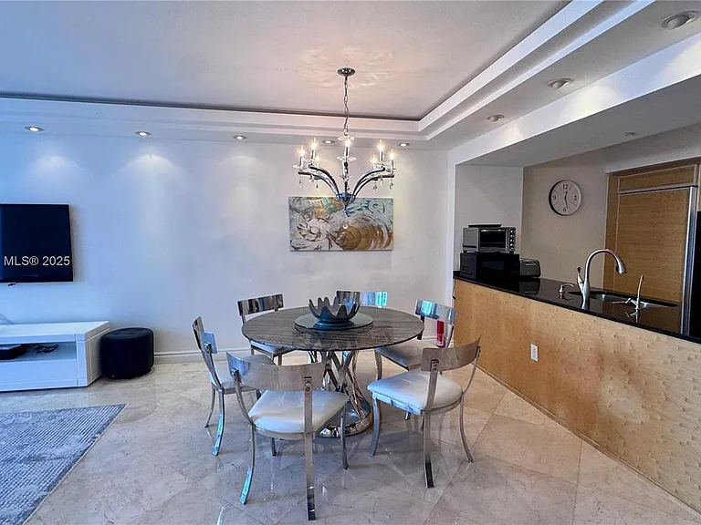1830 S Ocean Dr #2026-2211 — Photo 9