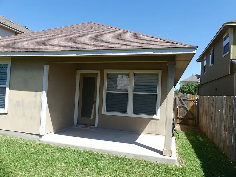 235 Hay Barn St — Photo 12