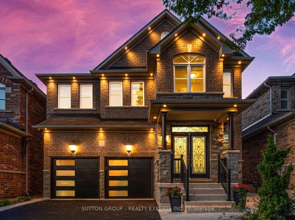 5 Freedom Oaks Trl, Brampton, ON L6P 3L1