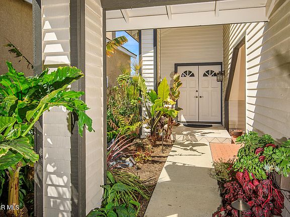 5th image of 4943 Hollyglen Ct