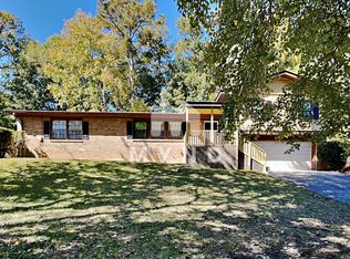 2050 Sandgate Cir, Atlanta, GA 30349