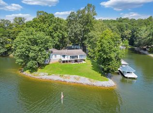 1220 Little Brook Ln, Goodview, VA 24095